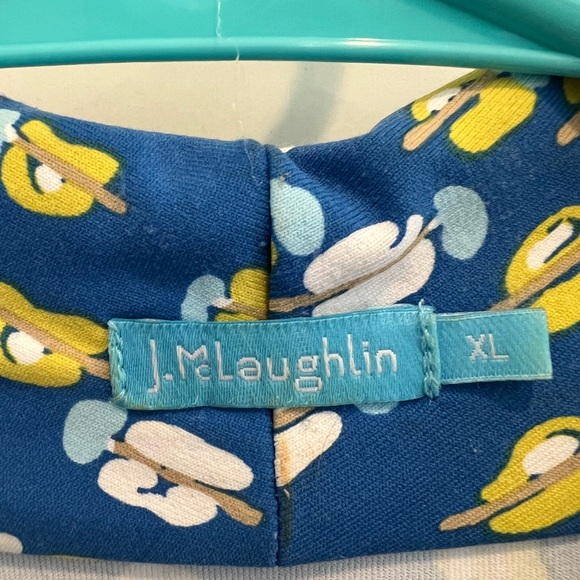 J. Mclaughlin Blue Sleeveless Wrap Top. Size Large - Picture 3 of 4